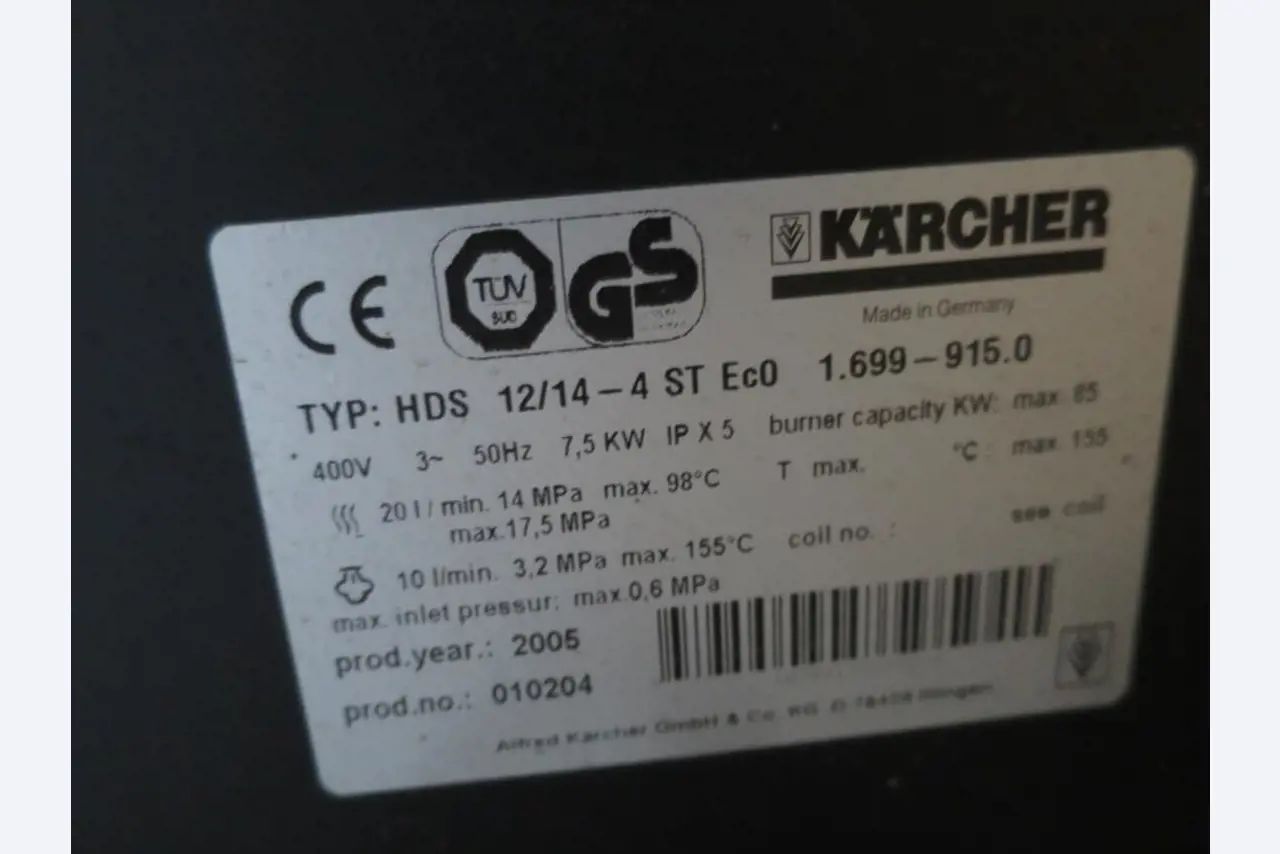 forklift trucks and car pool<br>-4