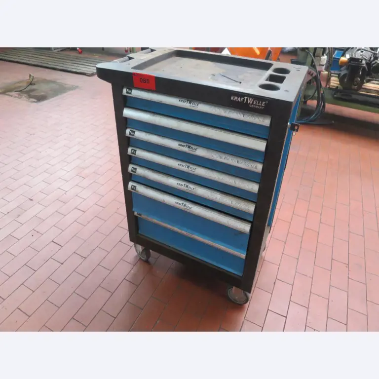 forklift trucks and car pool<br>-1