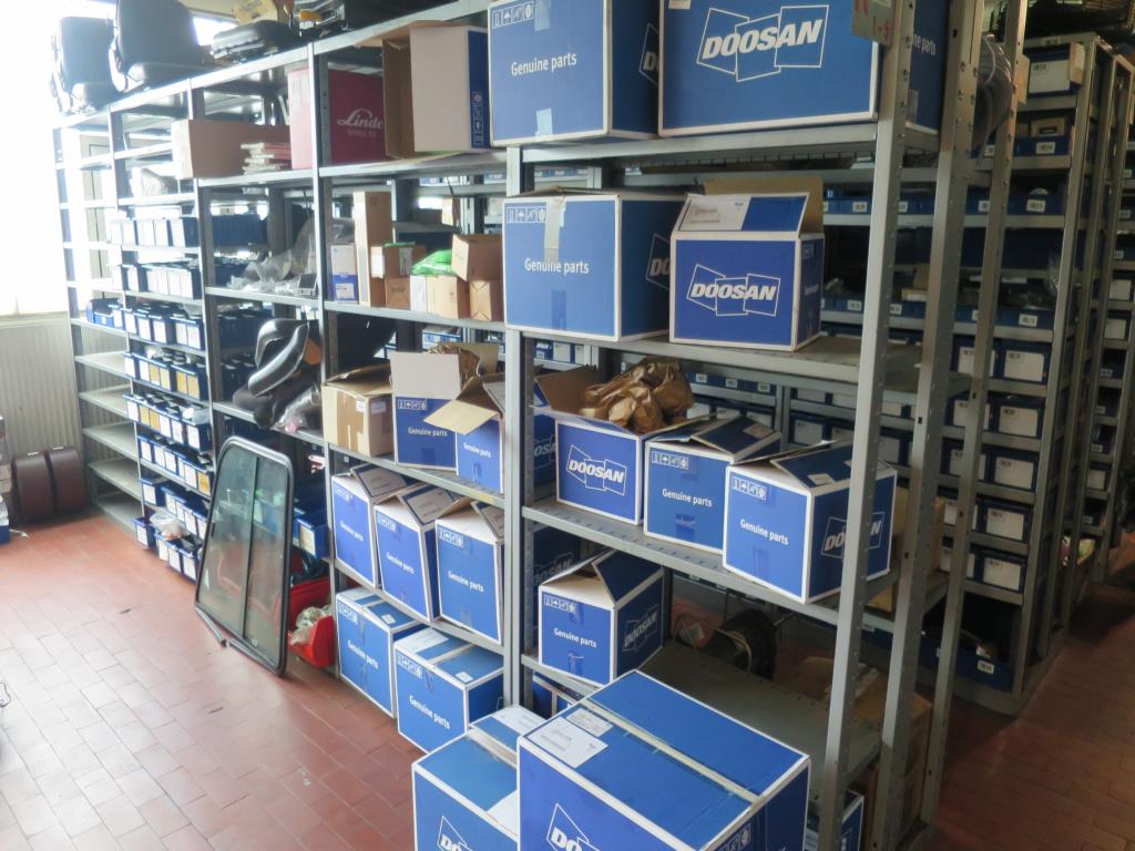 forklift trucks and car pool<br>-2