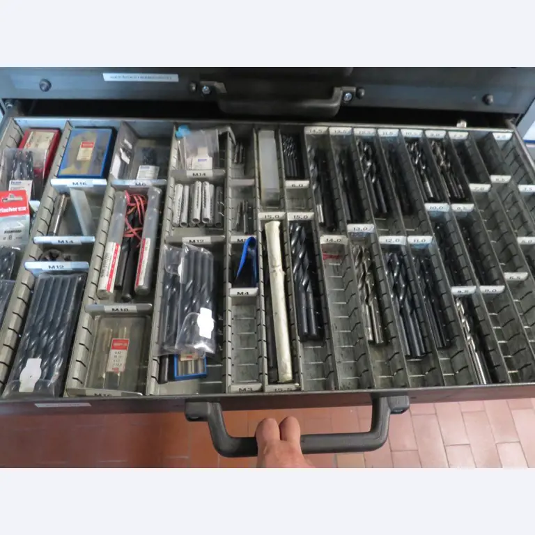 forklift trucks and car pool<br>-4