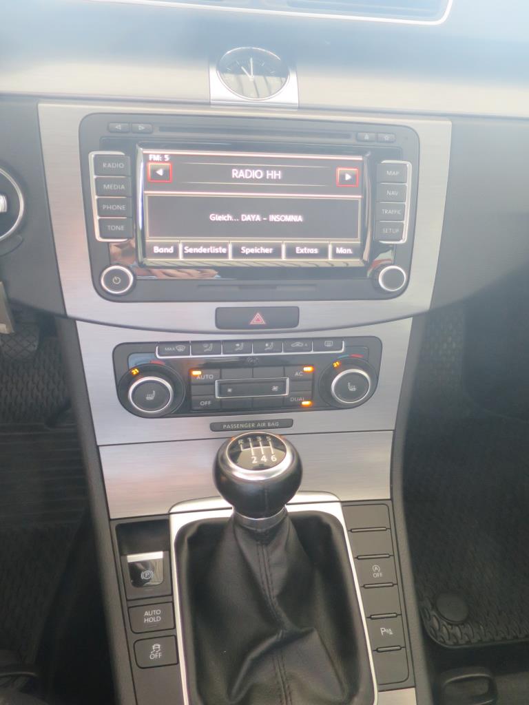 forklift trucks and car pool<br>-6