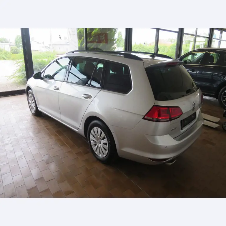 forklift trucks and car pool<br>-2