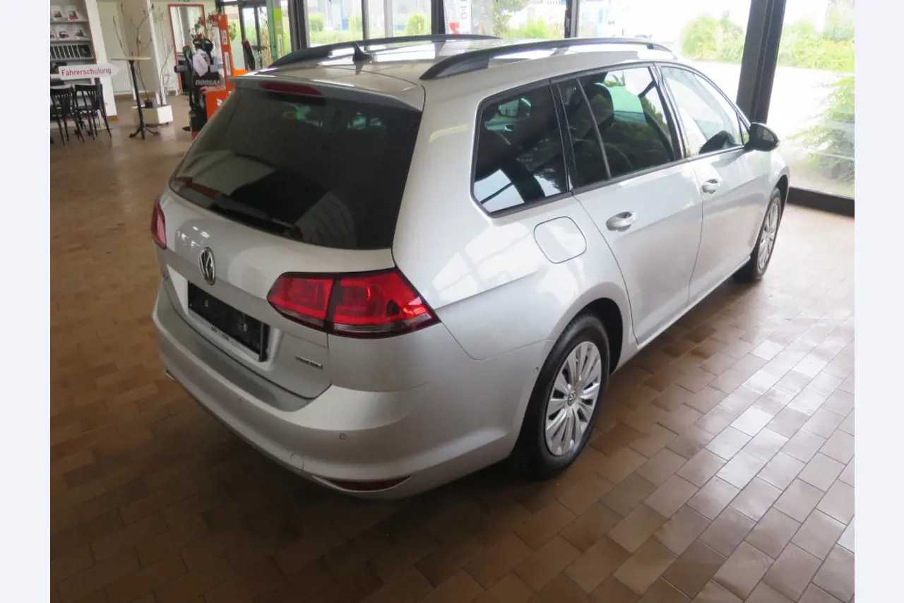 forklift trucks and car pool<br>-3