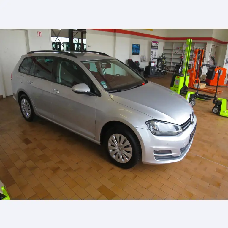 forklift trucks and car pool<br>-4