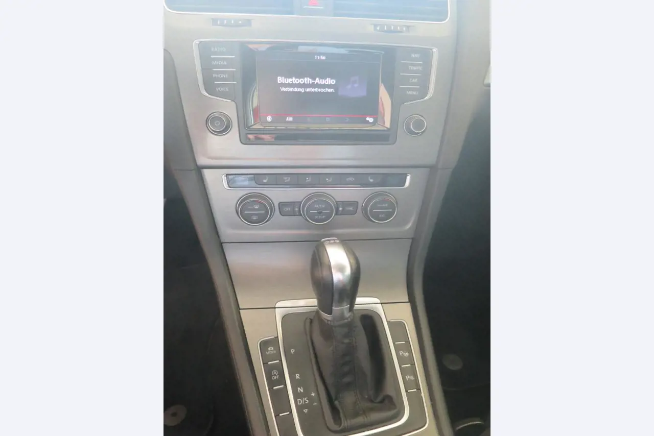 forklift trucks and car pool<br>-6