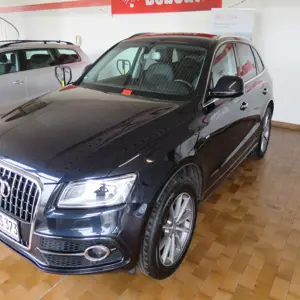 Samochód Audi Q5