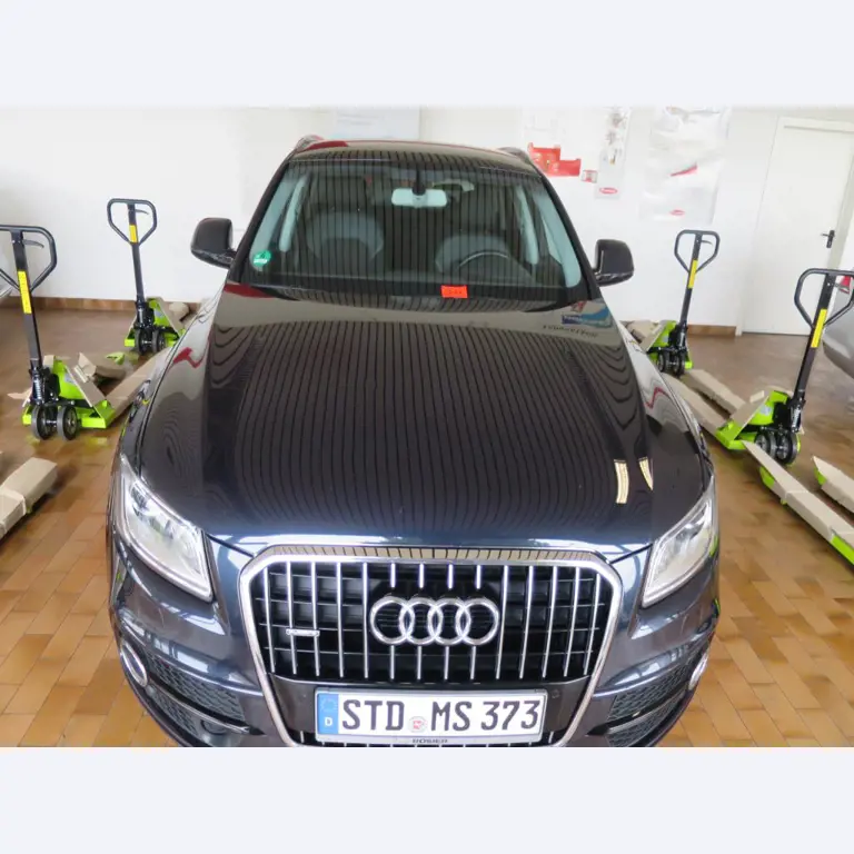 forklift trucks and car pool<br>-3