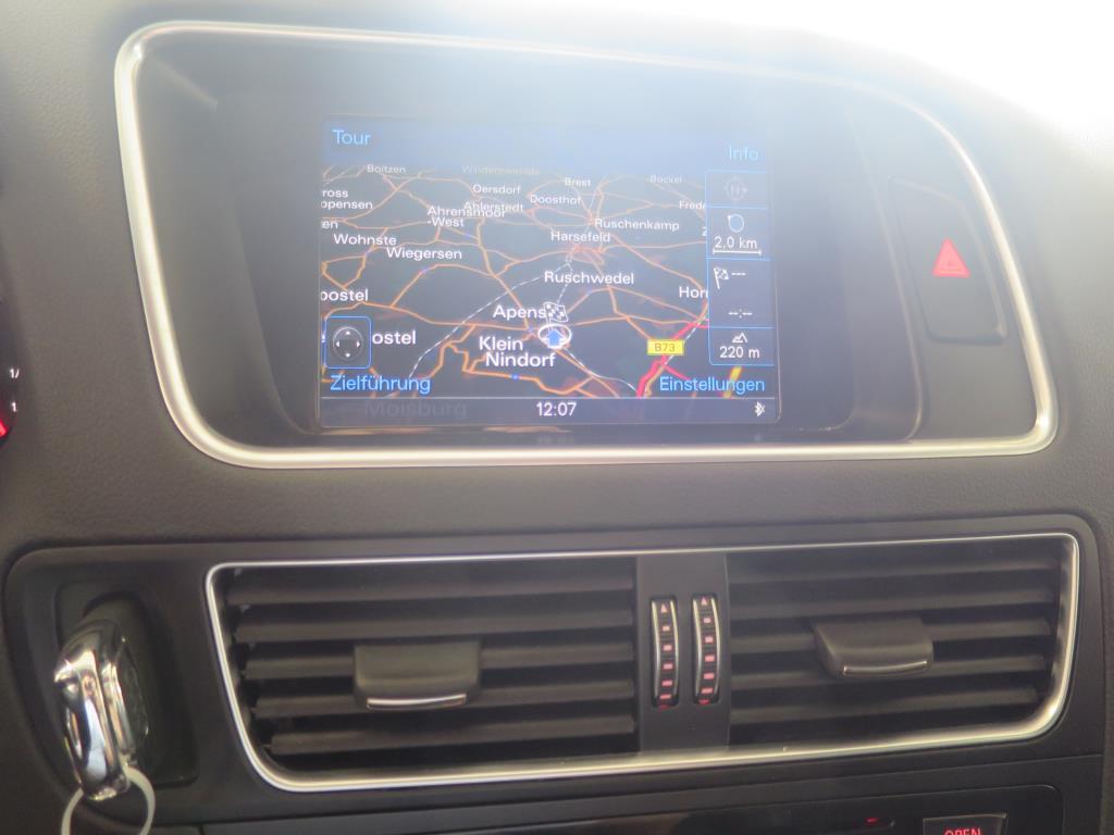 forklift trucks and car pool<br>-5