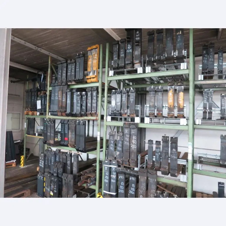 forklift trucks and car pool<br>-2