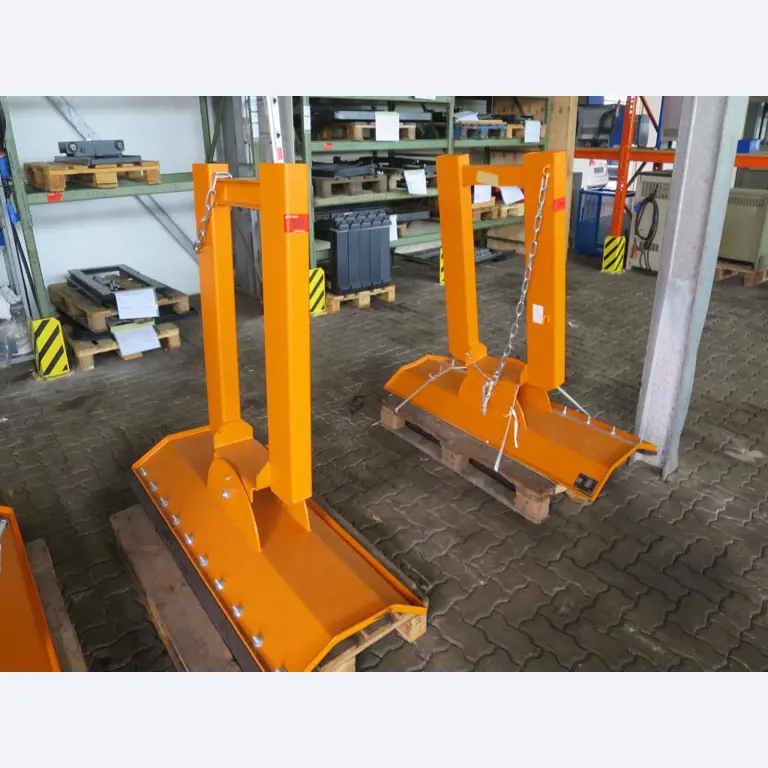 forklift trucks and car pool<br>-2