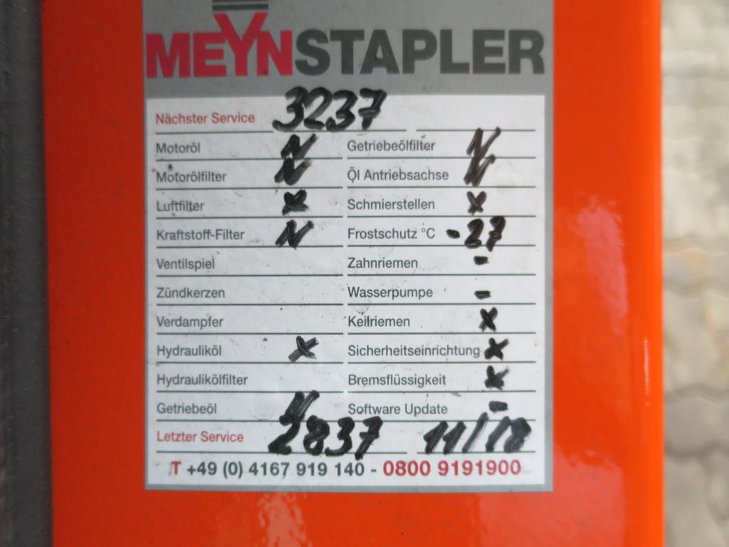 forklift trucks and car pool<br>-5