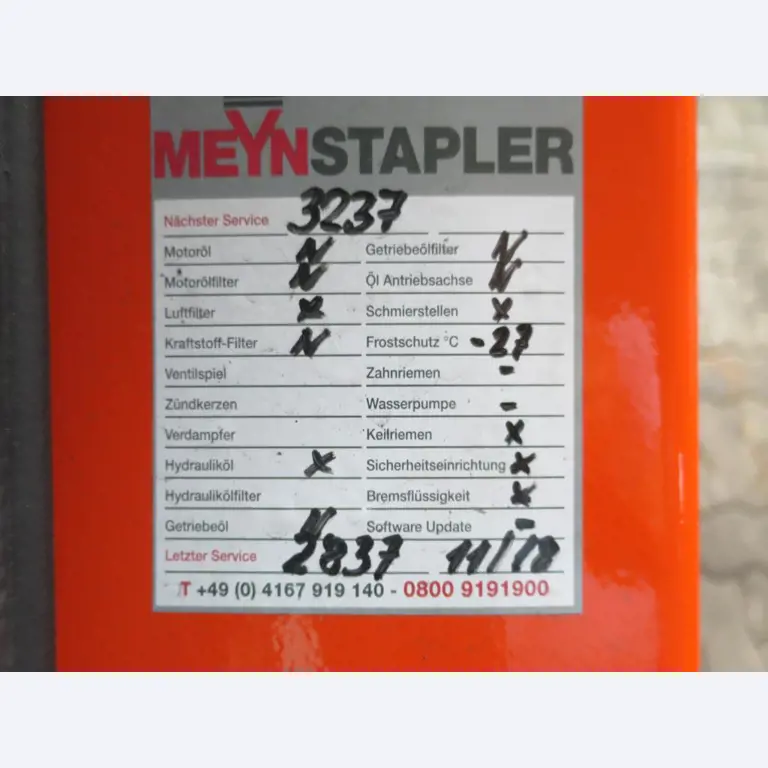 forklift trucks and car pool<br>-5