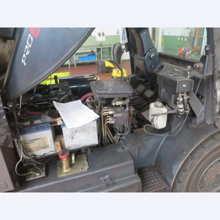 forklift trucks and car pool<br>-5