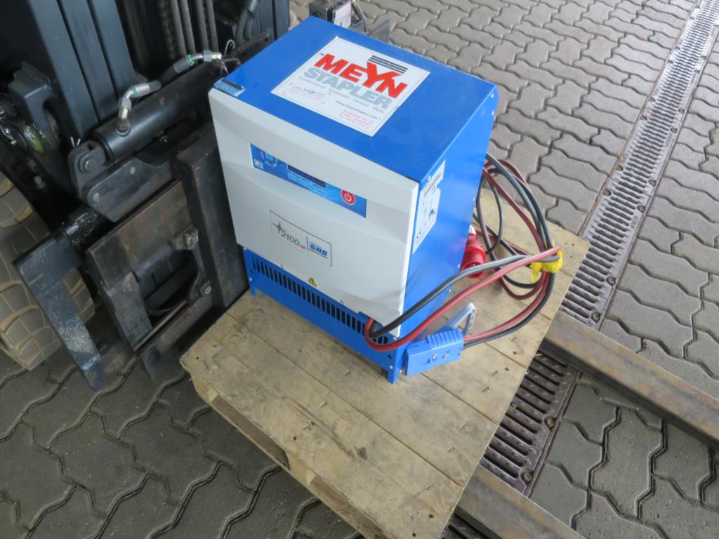 forklift trucks and car pool<br>-2