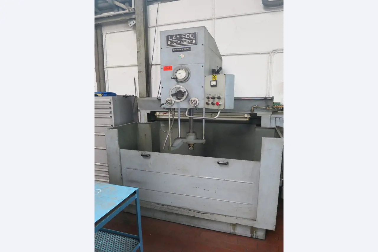 forklift trucks and car pool<br>-1