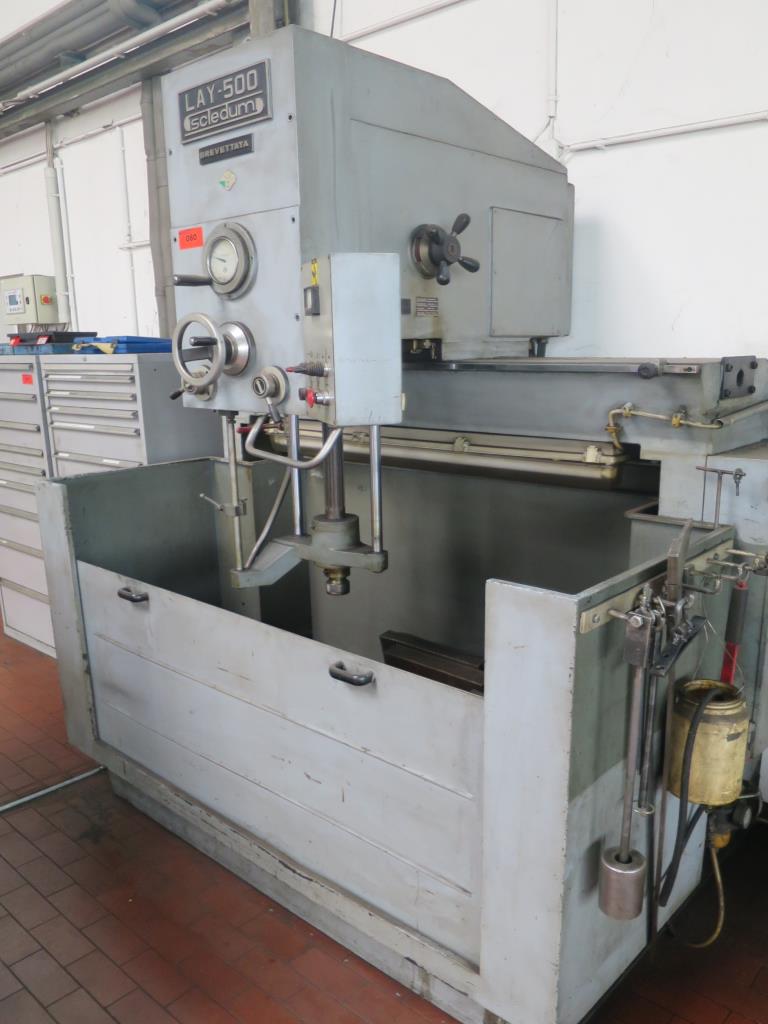 Chariots élévateurs à fourche et parc de véhicules<br>.-2