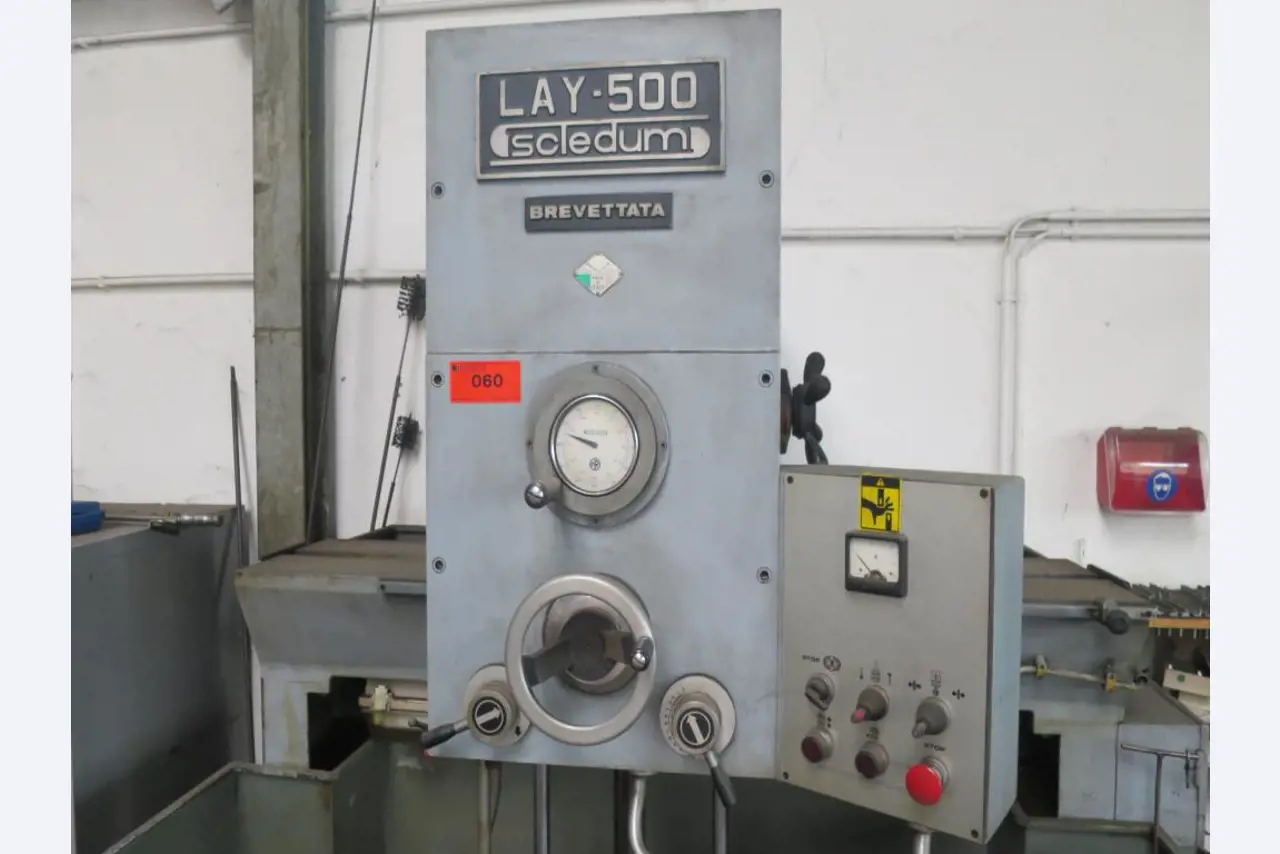 forklift trucks and car pool<br>-3