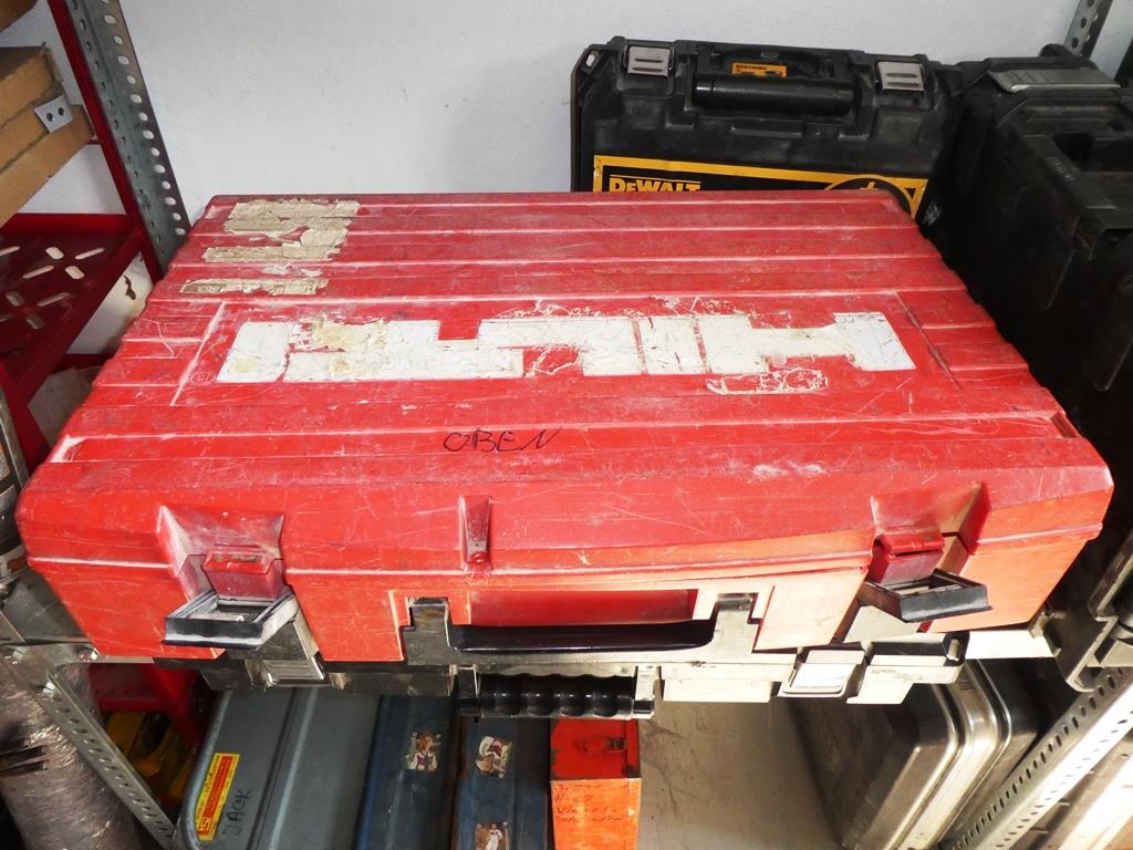 gepflegten Maschinen und Fahrzeuge aus dem Bereich Elektroinstallation-2