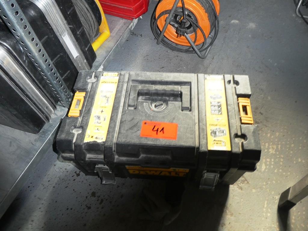 machinery and vehicles from the electric installation sector-3