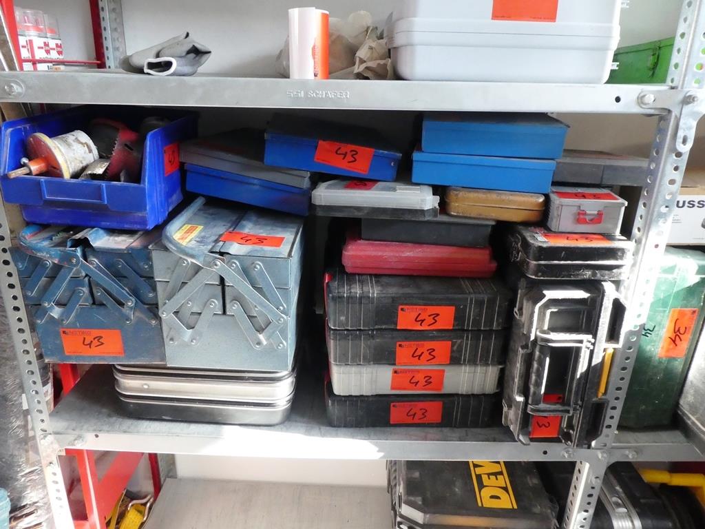 des machines et des véhicules entretenus dans le domaine de l'installation électrique-1