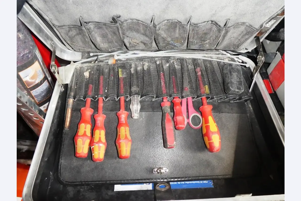 machinery and vehicles from the electric installation sector-3