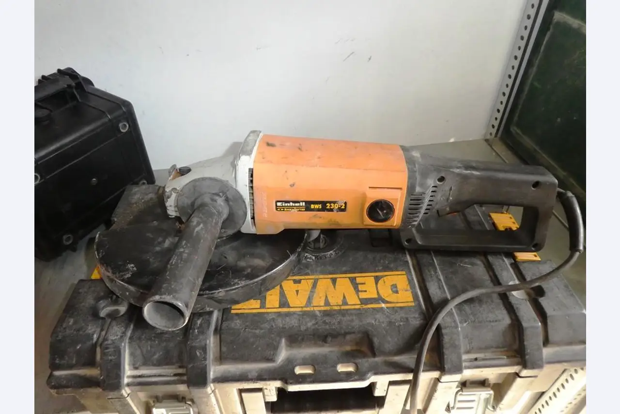 machinery and vehicles from the electric installation sector-1