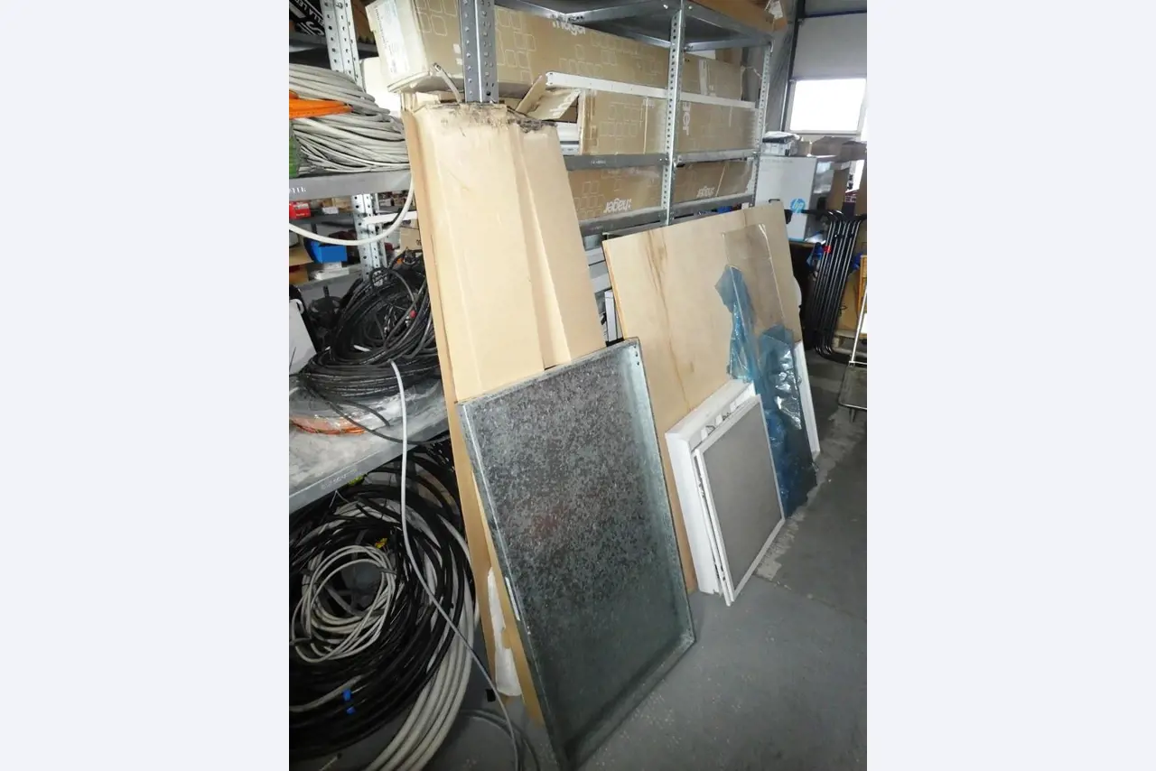 machinery and vehicles from the electric installation sector-26