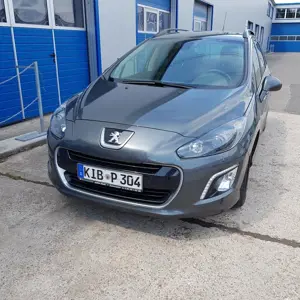 Auto Peugeot 308 SW 1.6 e-HDI