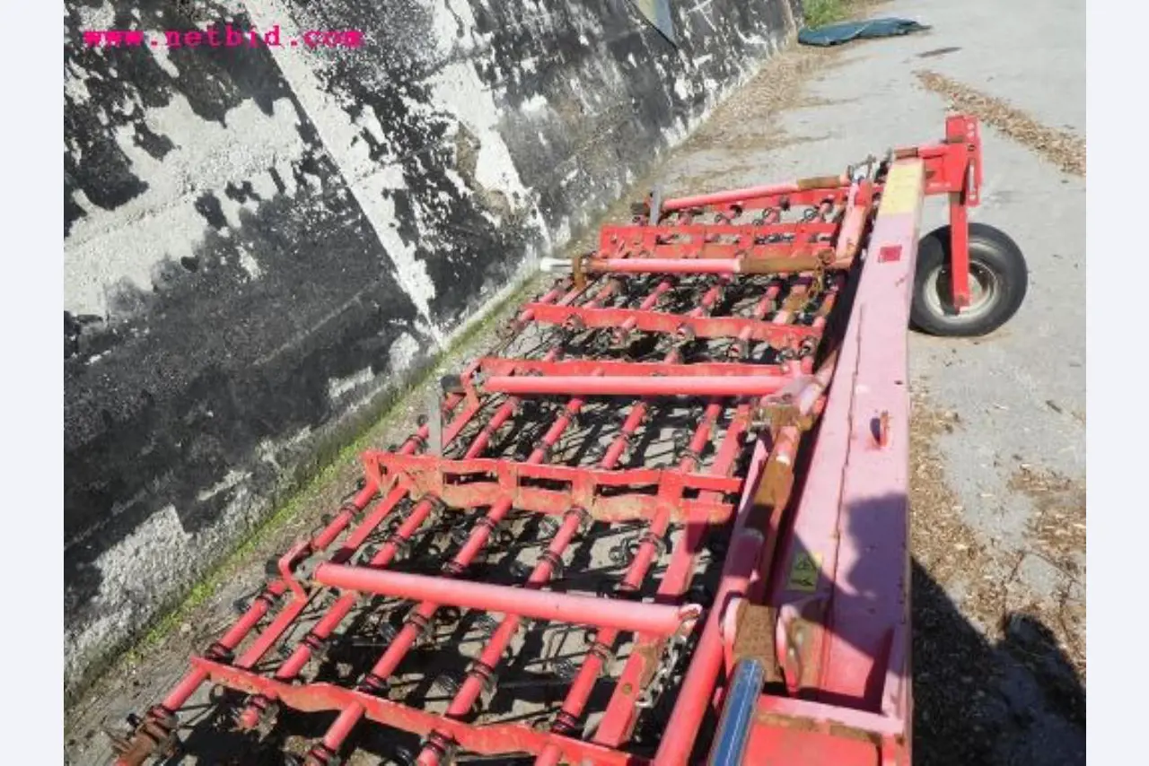 Well-maintained machines of agriculture / energy production-5