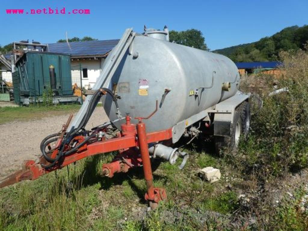 Well-maintained machines of agriculture / energy production-3