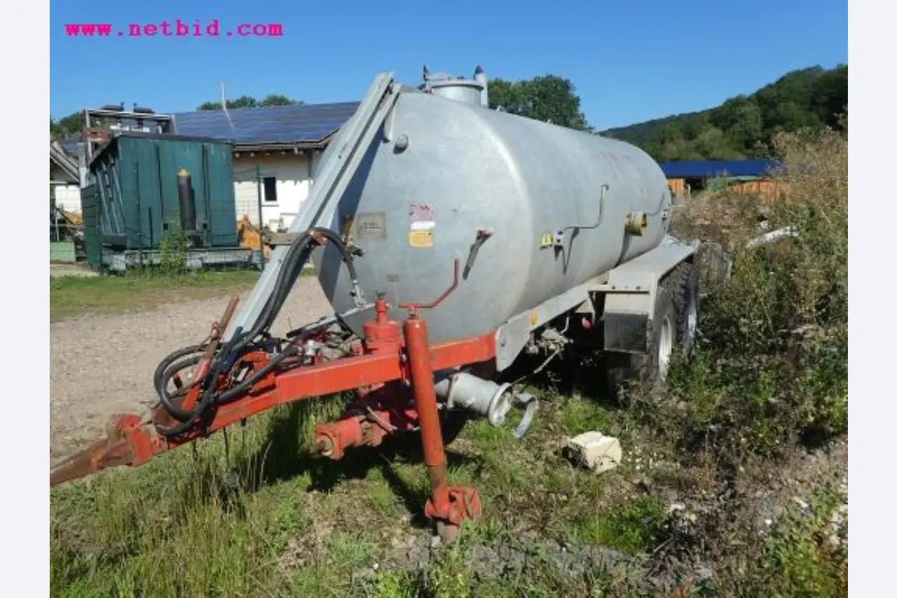 Well-maintained machines of agriculture / energy production-3