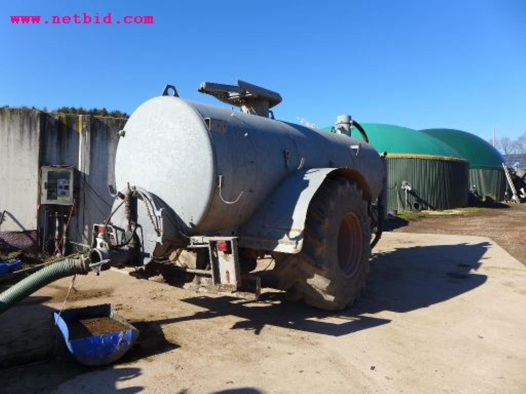 Well-maintained machines of agriculture / energy production-2