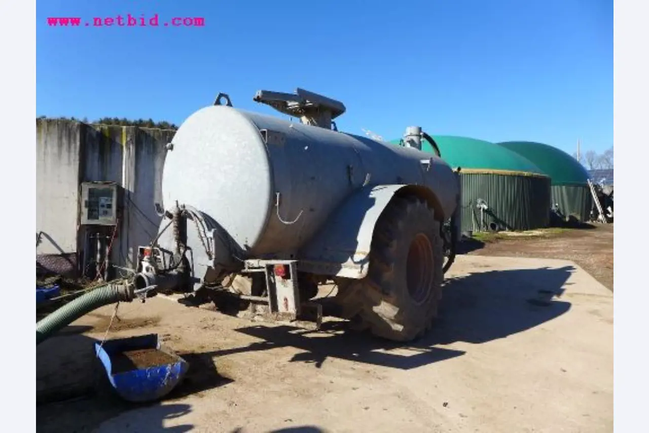 Well-maintained machines of agriculture / energy production-2