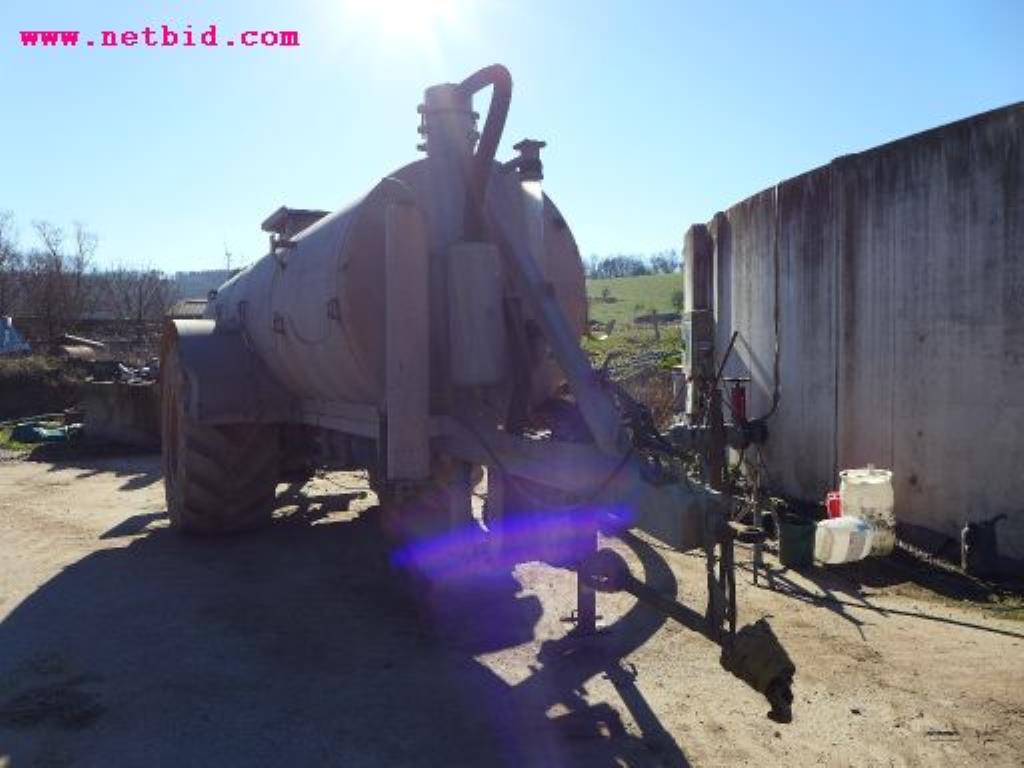 Well-maintained machines of agriculture / energy production-3