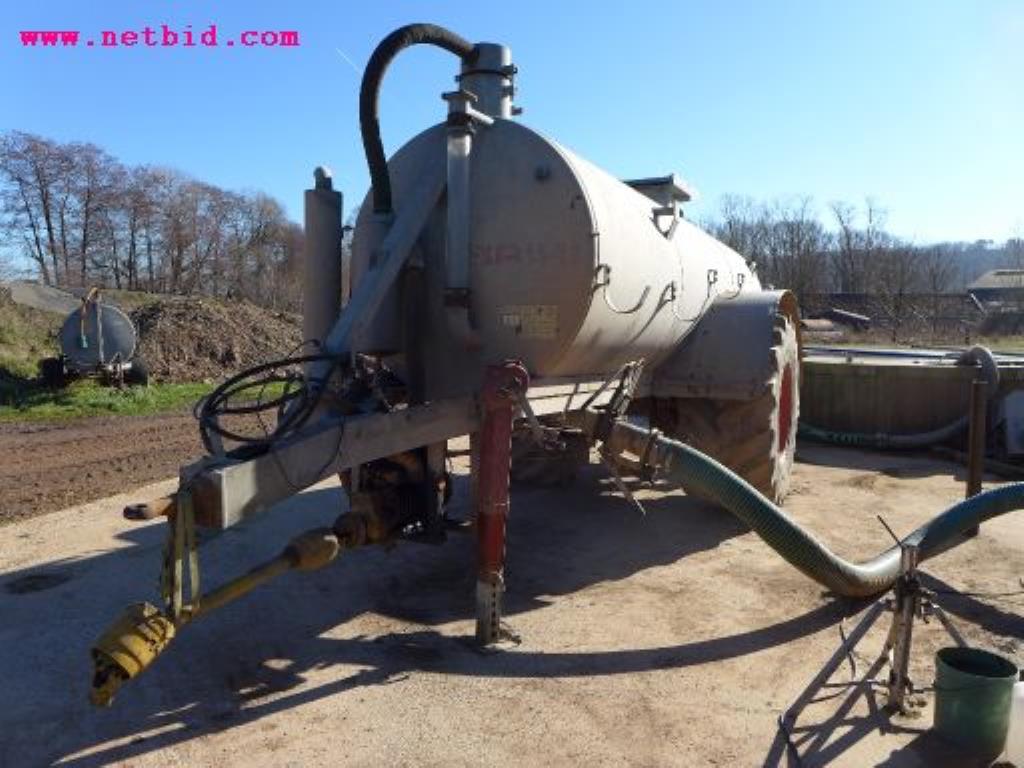 Well-maintained machines of agriculture / energy production-4