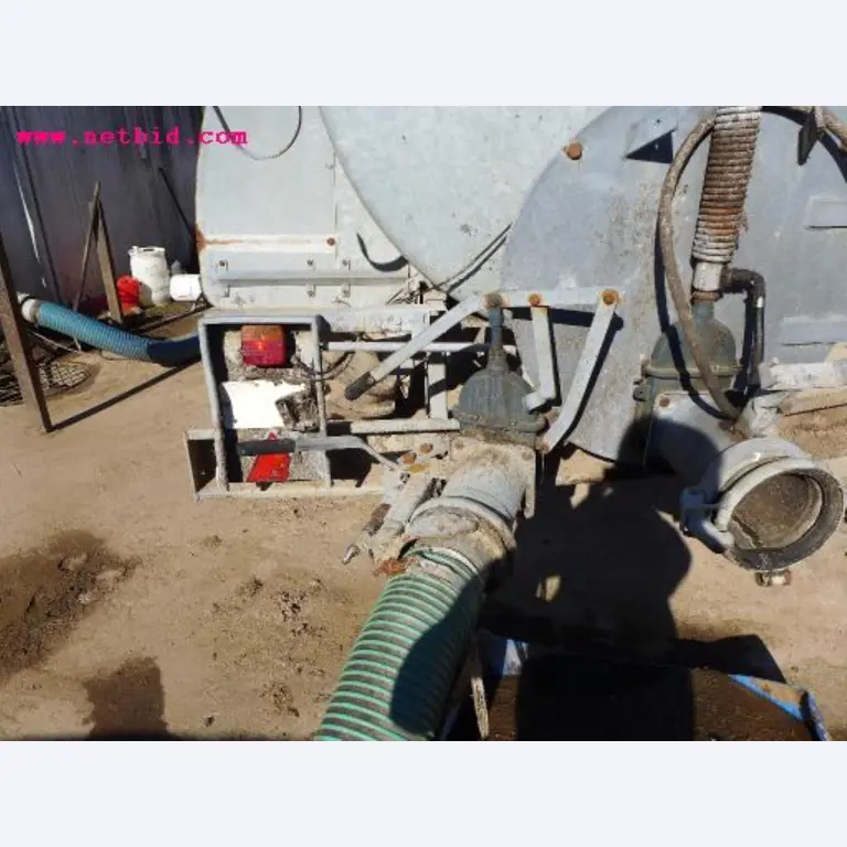 Well-maintained machines of agriculture / energy production-6