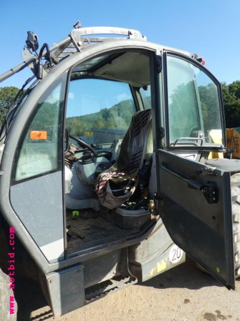 Well-maintained machines of agriculture / energy production-14