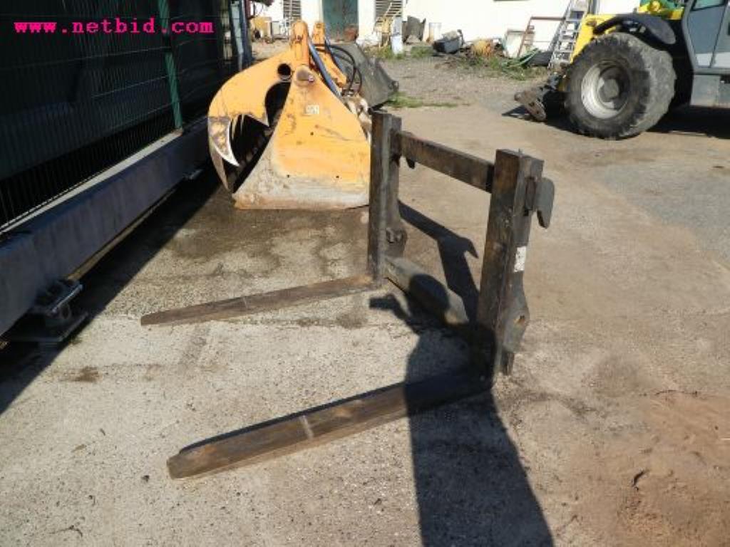 Well-maintained machines of agriculture / energy production-8