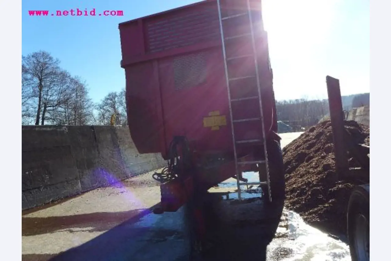 Well-maintained machines of agriculture / energy production-2