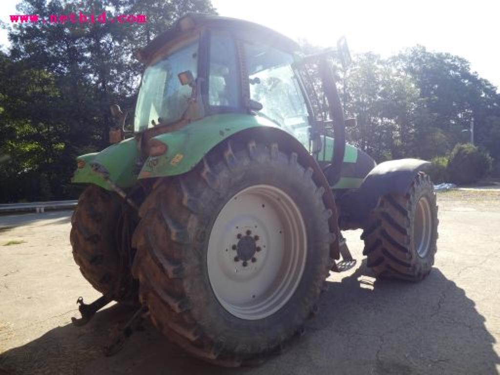 Well-maintained machines of agriculture / energy production-12