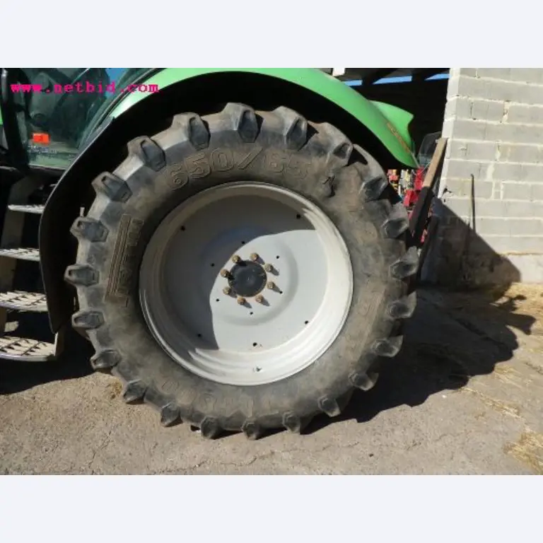 Well-maintained machines of agriculture / energy production-18