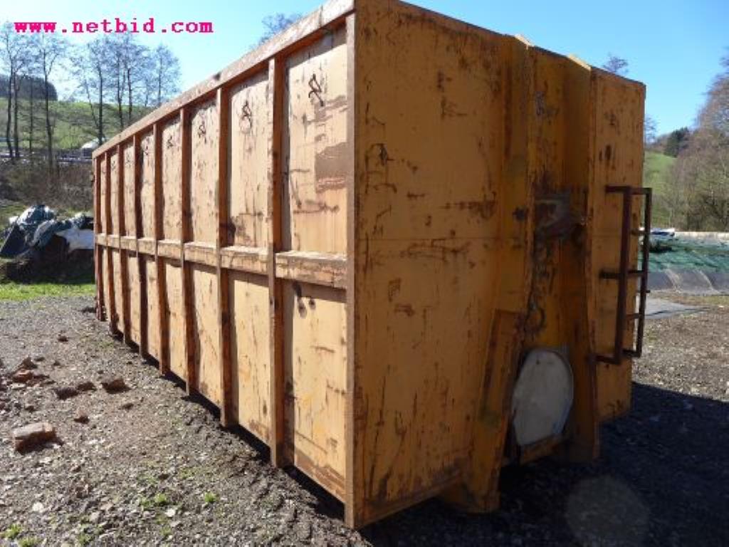 Well-maintained machines of agriculture / energy production-4