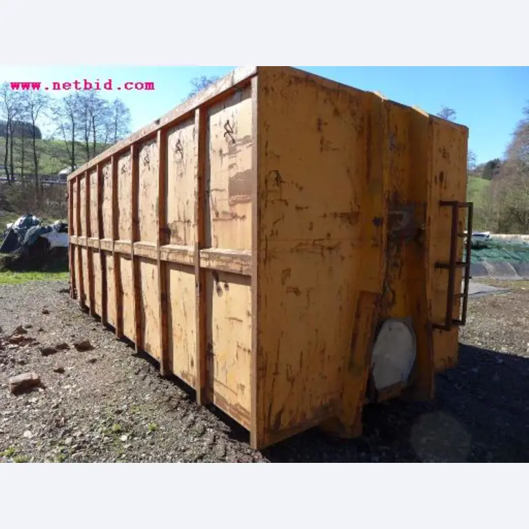 Well-maintained machines of agriculture / energy production-4