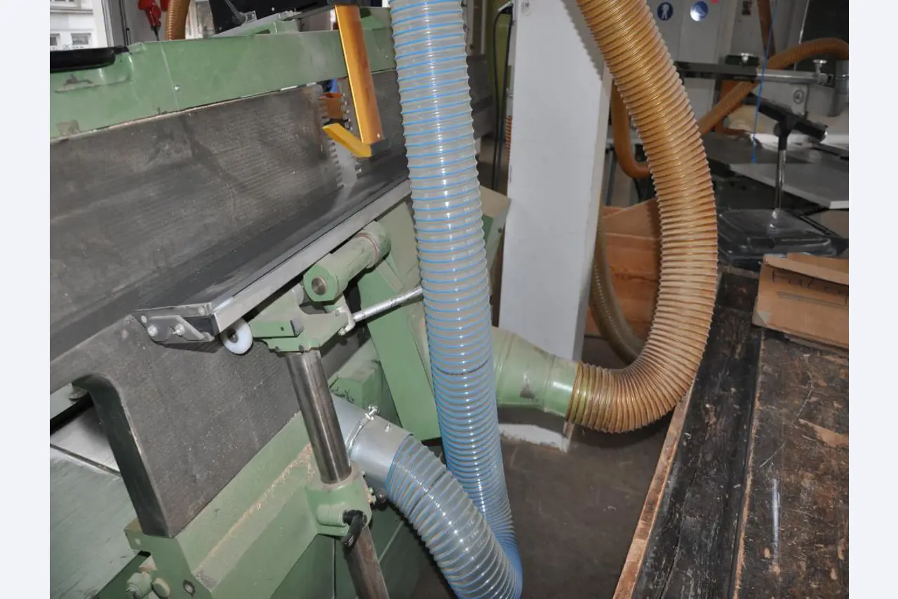 Werkstattausrüstung einer Lehrwerkstatt-6