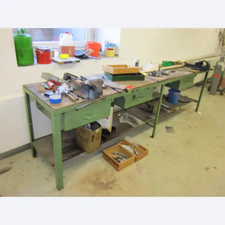 Workshop equipment of a training workshop-4