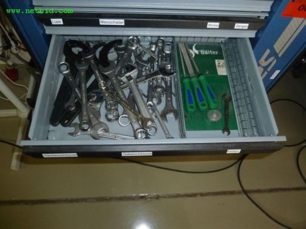 Gepflegte Betriebs- und Geschäftsausstattung<br>-4