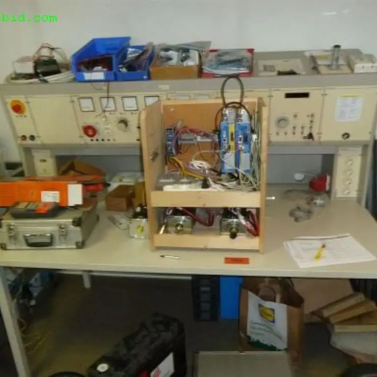 Electrical engineering workstation Elabo