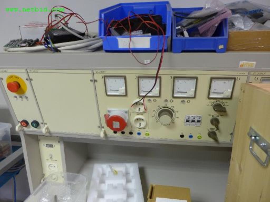 Gepflegte Betriebs- und Geschäftsausstattung<br>-4