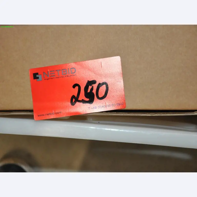 Máquinas, ferramentas, mercadorias / equipamento de oficina do ambiente<br> Comércio automóvel / serviço de pneus-2