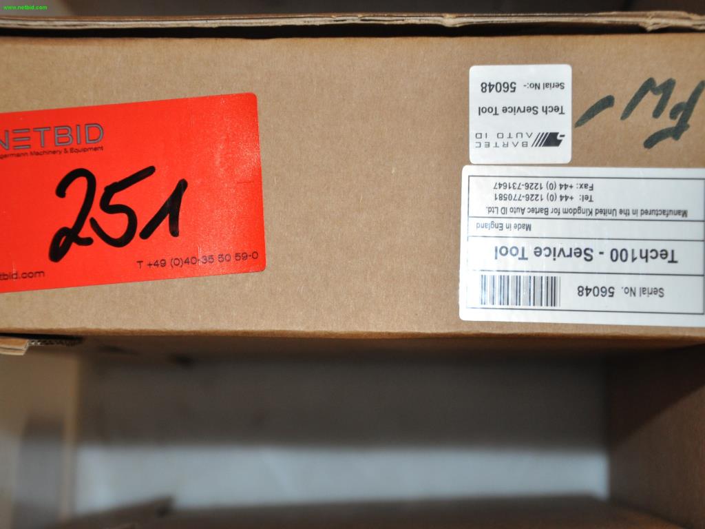 Maschinen, Werkzeuge, Handelsware / Werkstattausrüstung aus dem Umfeld<br> KFZ-Handwerk / Reifendienst-2